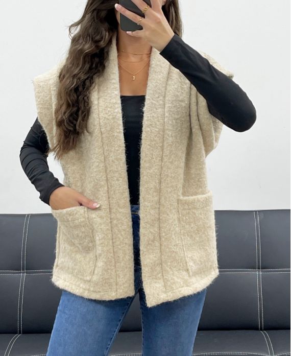 Veste à Poils Doux avec 2 Poches