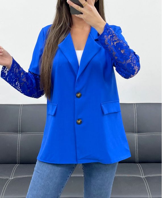 Veste, Manches à Dentelle