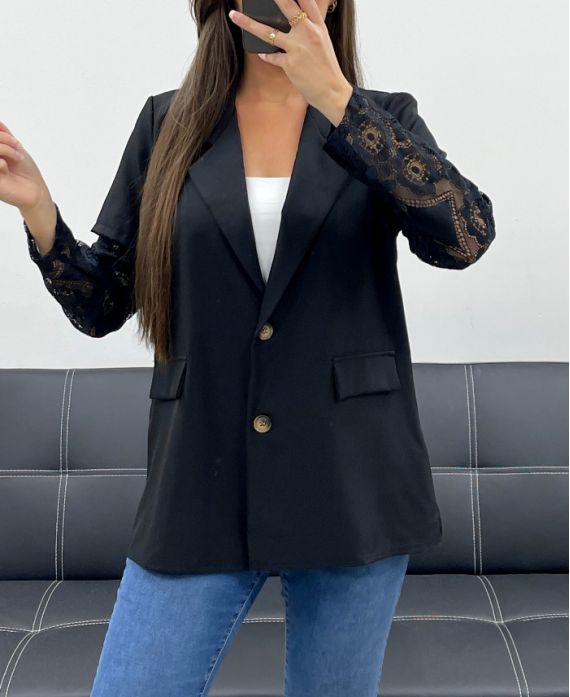 Veste, Manches à Dentelle