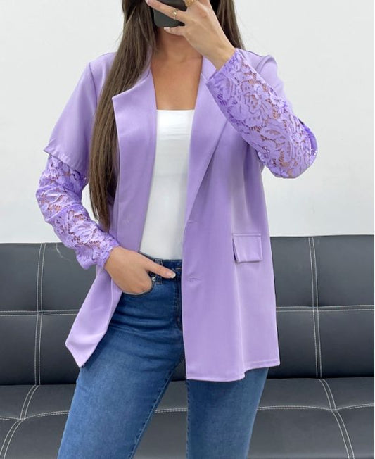 Veste, Manches à Dentelle